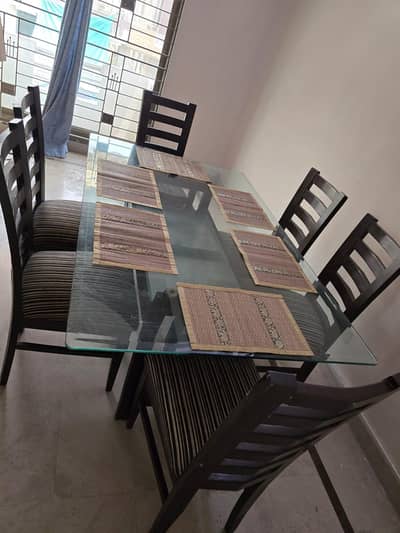Dine in Tables with 6 Chairs