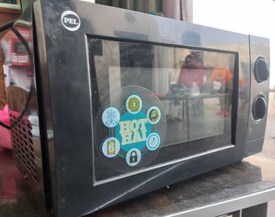 Pel microwave oven