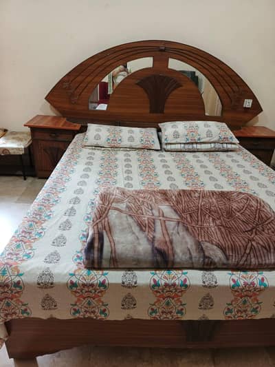 BED FOR SALE WOODEN BED NOT MATTRESS