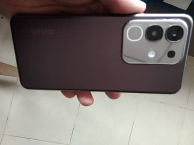 y29 8/256 11 month warranty