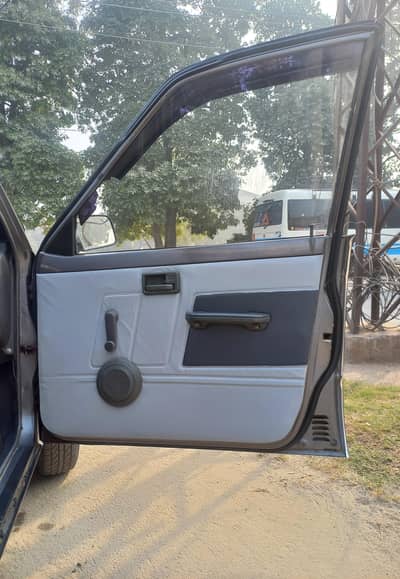 Suzuki Mehran geniuine.