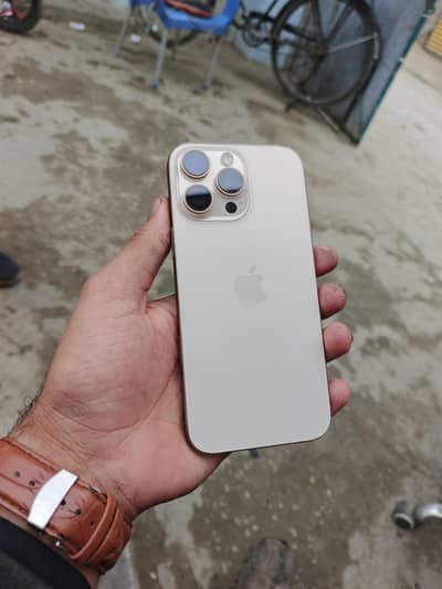 iphone 16 pro max JV