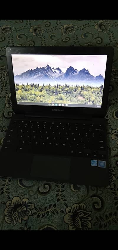 samsung chrom book  4/16