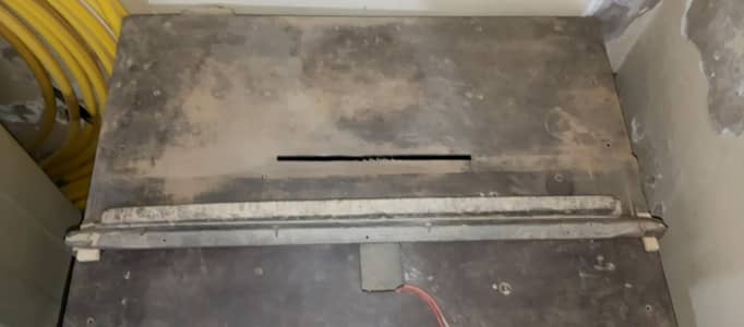 Electric wood cutter machine