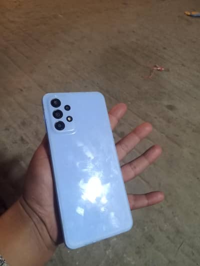 jis ko chahiyey Whatsapp per rabata karey