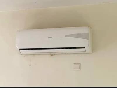 Haier 1.5 ton DC inverter heat and cool ha
