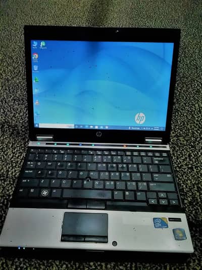 hp elitebook 2540p core i7 1st generation laptop with 128 gb ssd