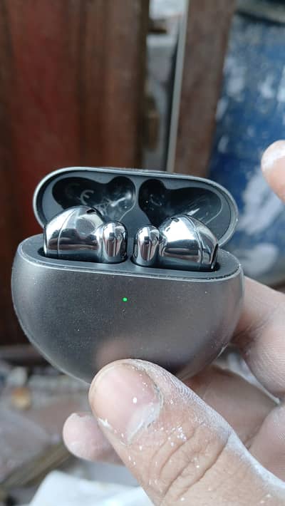 Huawei free buds 4