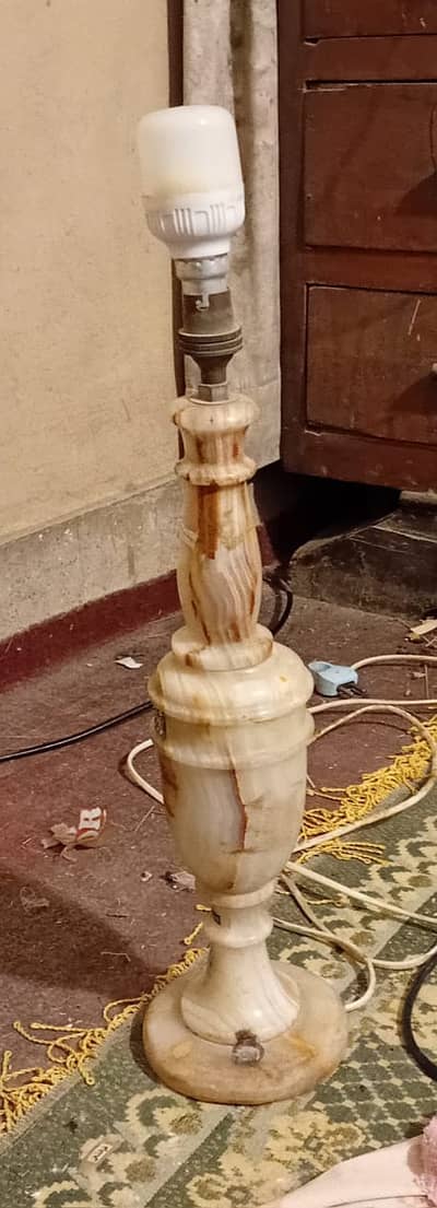 Luxurious Handcrafted Onyx Marble Table Lamp