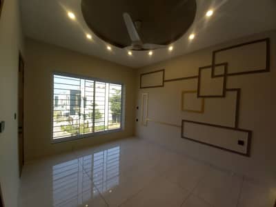 5 MARLA DESIGNER HOUSE FOR SALE