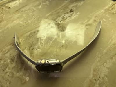 Apple Watch Series 8 45MM Starlight Colour Like New