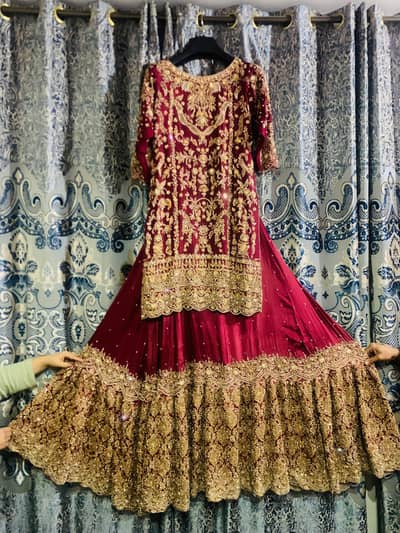 Lehnga ( Barat )  Onlly one time used . .