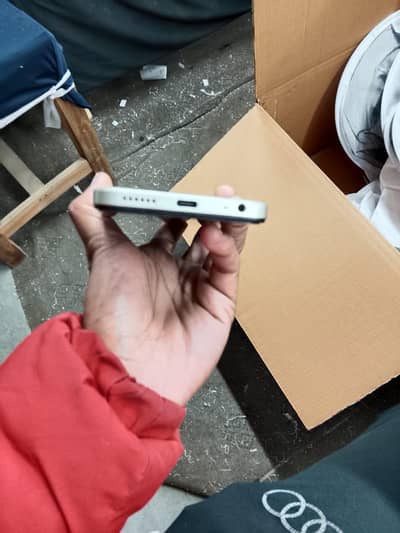 Tecno spark20c urgent seel