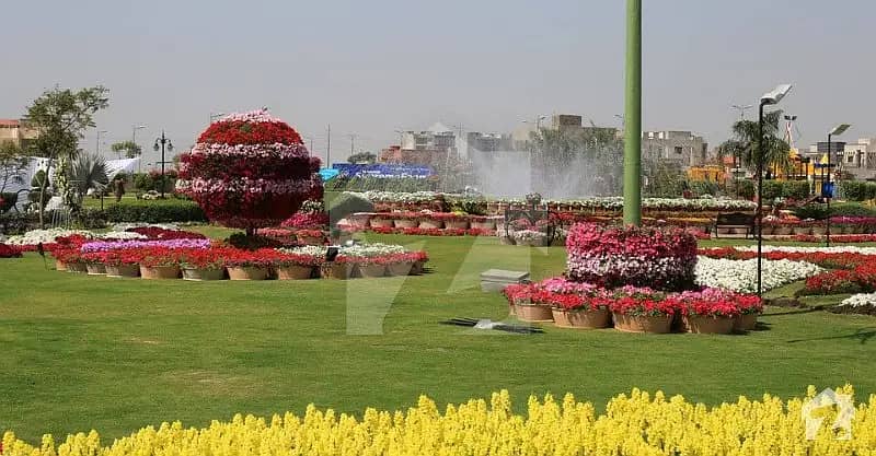 PHASE 6 BLOCK D PLOT NUM 484 4