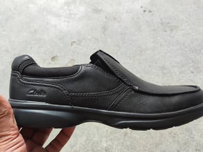 Clarks Men's Bradley Free Loafer, Black Tumbled Leather, 8.5 UK.