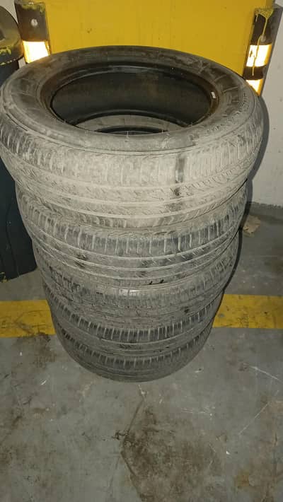 Tyre R13 / 05 tyres / GRENLANDER 80%