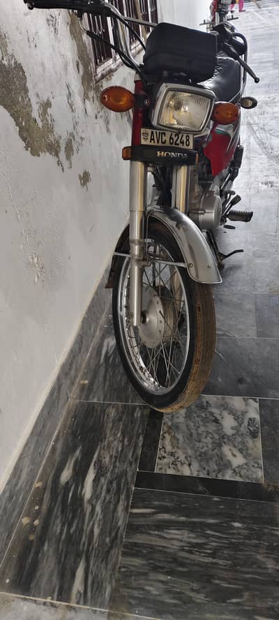 Honda CG 125 very low mileage 4 sale