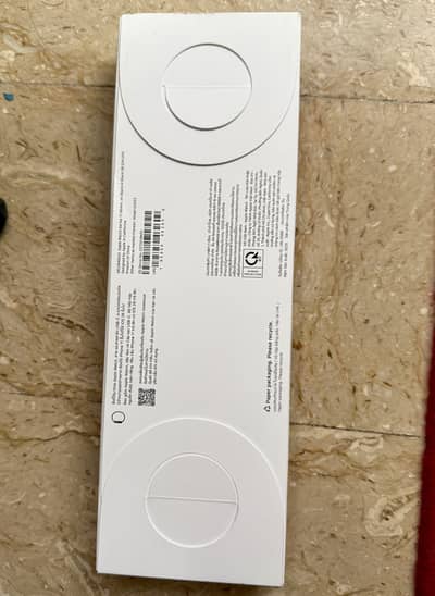Apple watch series 11/gps jet black, brand new ( not unboxed yet)