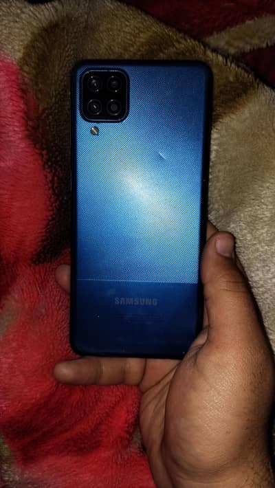 samsung galaxy a12