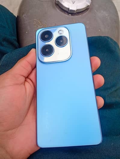 Infinix Hot 40 16/256 gb