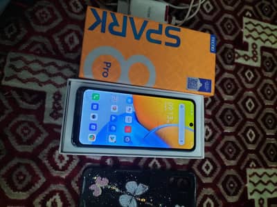 tecno spark 8 pro for sale 4/64gb with original box and charger