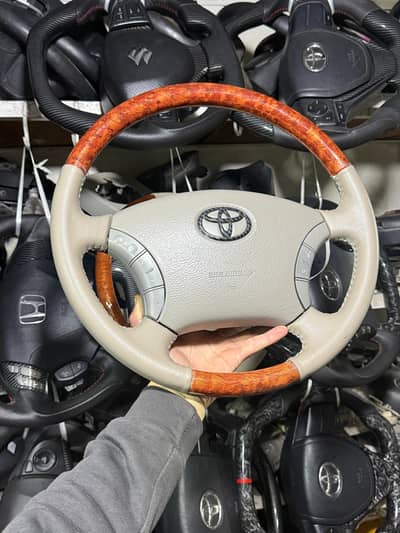 Toyota Parado  Universal    steering wheel  wooden