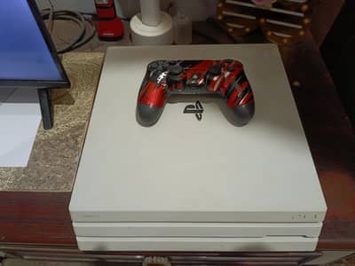 PlayStation 4 Pro - 1 TB - JailBreak