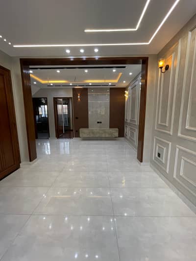 5 Marla Brand New House For Rent