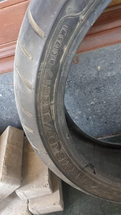 heavy bike tyre 190/55/17