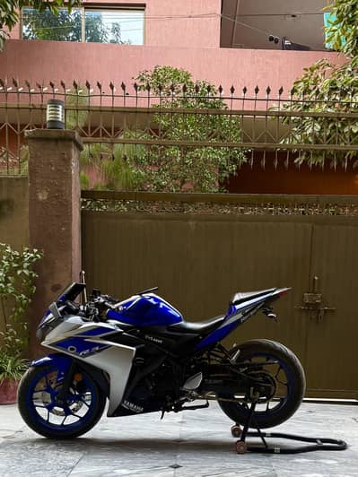 Yamaha R3 ABS ( original )