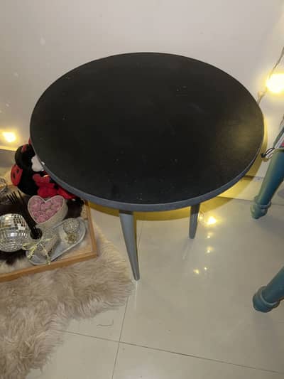 Coffee table habitt