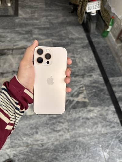 Apple iPhone 16 Pro Max