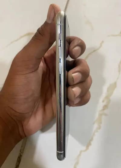 iphone 11 pro non pta condition 9/10