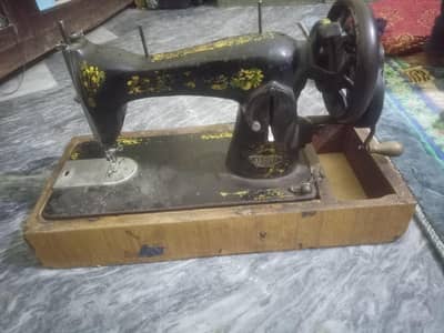 sewing machine for sale argent need money