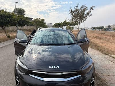 Kia Stonic Ex+, 2025 model Total Genuine