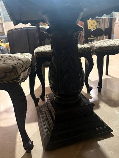 Dinning Table for salw