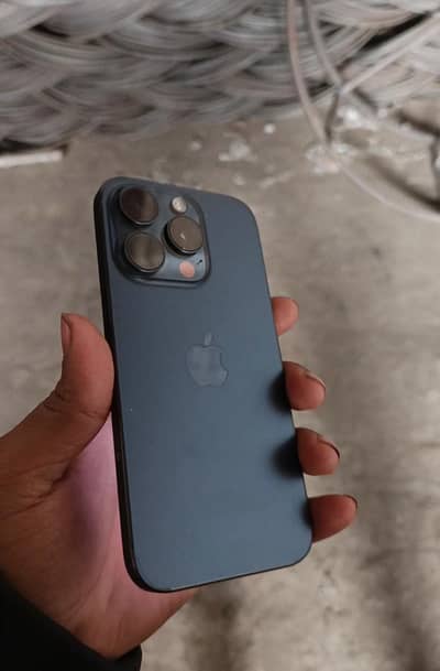 Iphone 15 pro Non pta jv