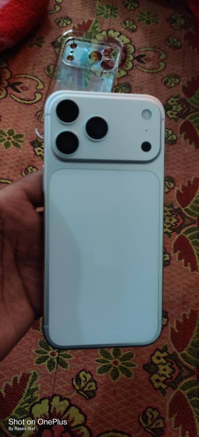 iPhone 17 Pro Max 1TB