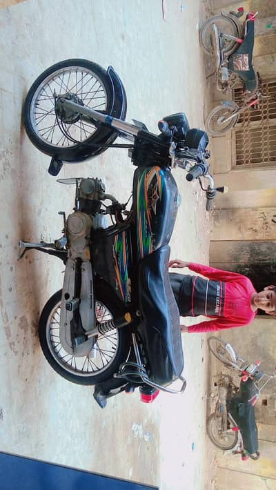 want to. sell my bike 2020 model karachu number