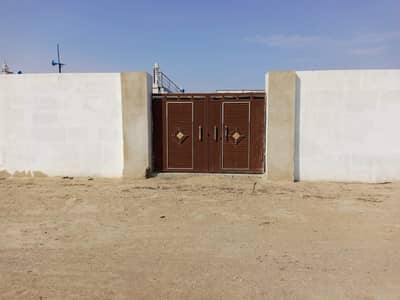 120 yards plot available for sale Near Maymar