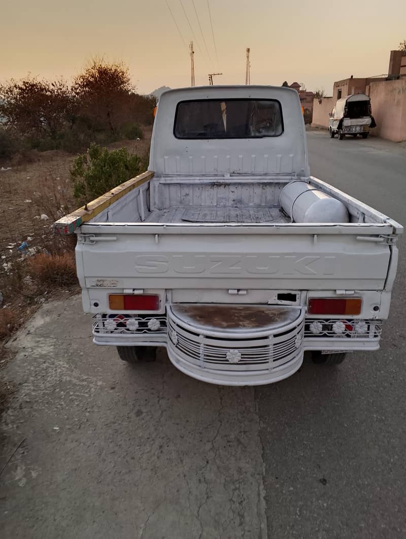 سوزوکی پک اپ 3