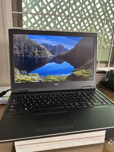 Dell Precision 7530 Intel Xeon Variant with 4 GB Nvidia GPU