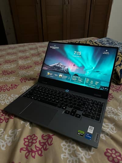 Lenovo LOQ 15 Gaming Laptop in Excellent Condition