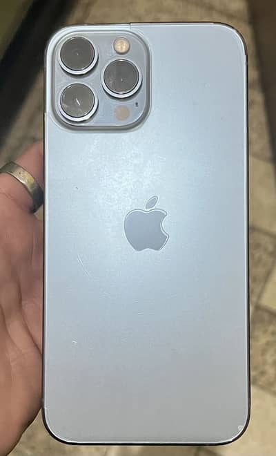 iPhone 13 Pro Max (Sierra Blue)