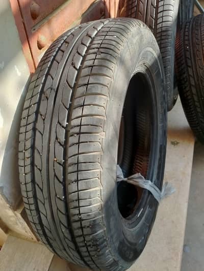 165/70//R14 ( Size 14) Best Condition, made in japan