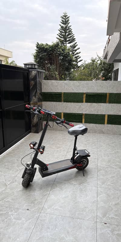 Electric scooter