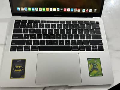 Macbook Air 2019, i5 256GB