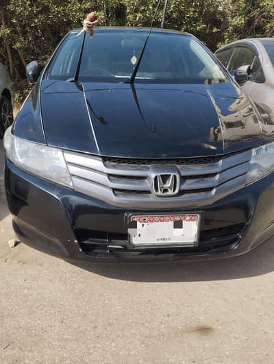 Honda City Model 2010 Black Color Manual first owner original