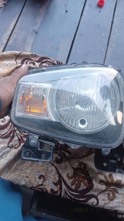 Geniune Front Right Head Light