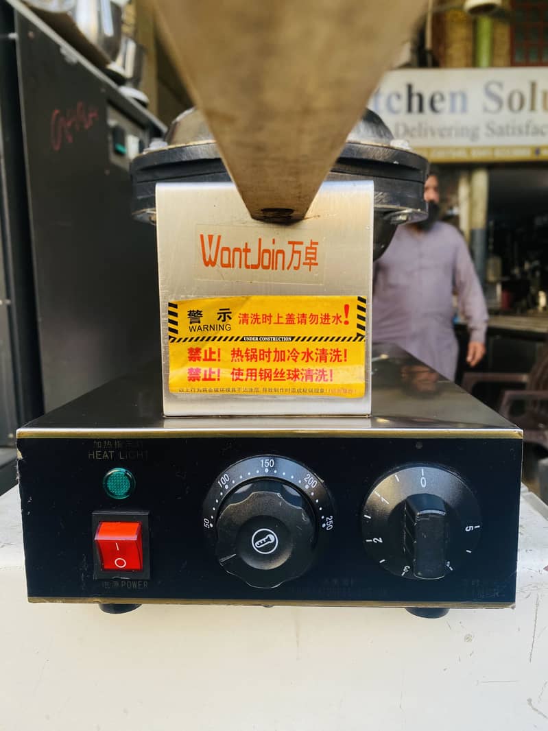 Waffle Machine 4